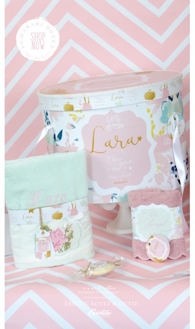 Trusou  de botez brodat cu note moderne, Spring Sounds 6